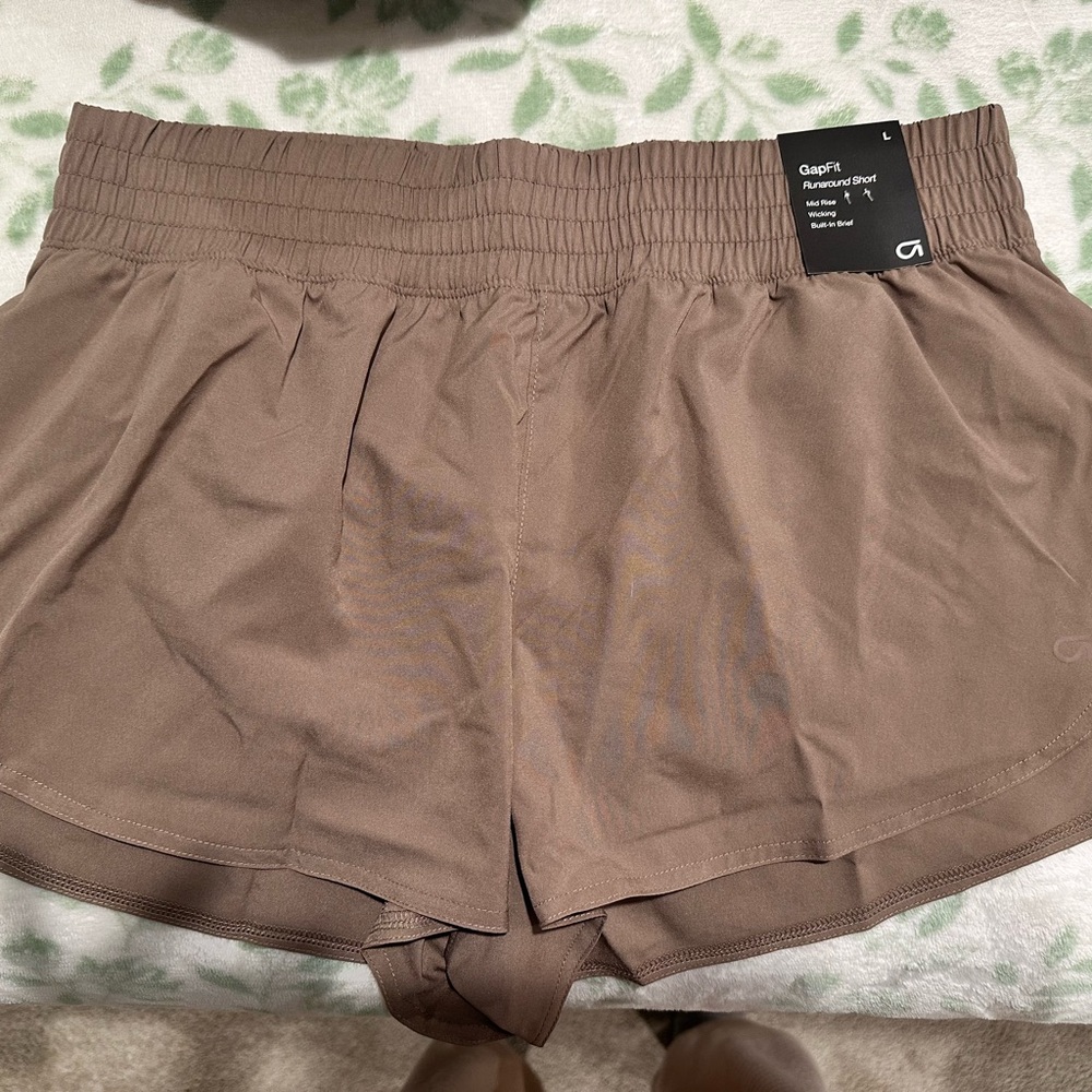 GAP Women's Brown Shorts